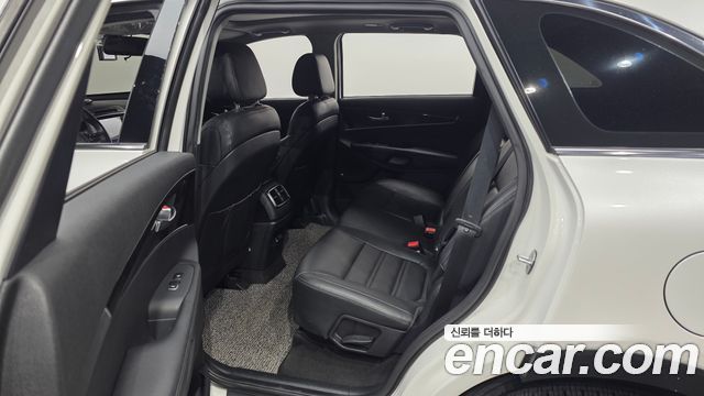 Kia Sorento 2016 — photo 16