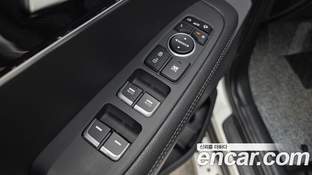 Kia Sorento 2016 — photo 27