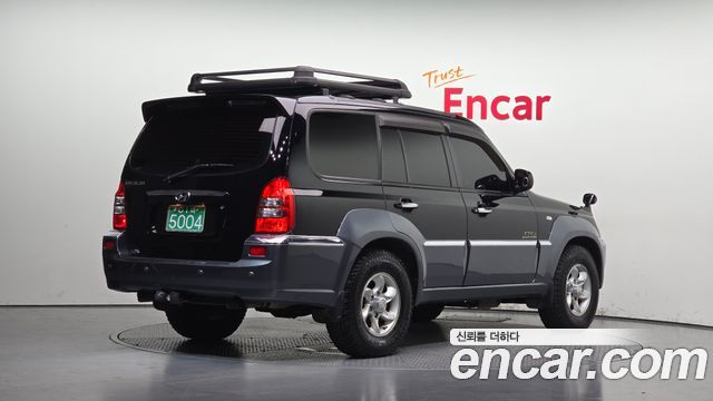 Hyundai Terracan 2004 — photo 2