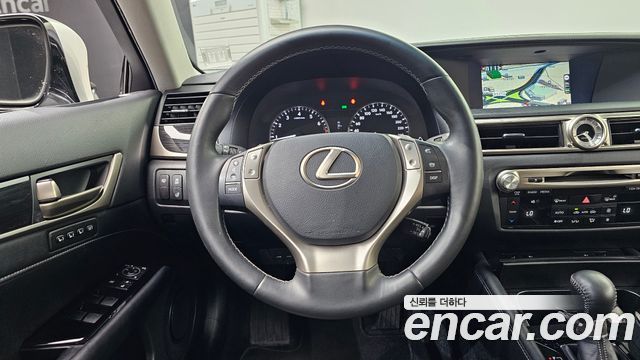 Lexus GS 2013 — photo 19