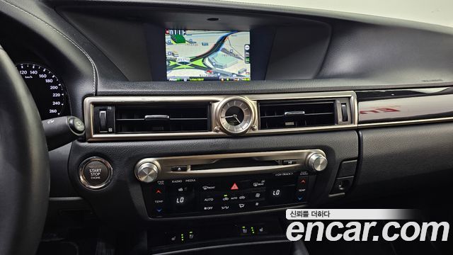 Lexus GS 2013 — photo 20