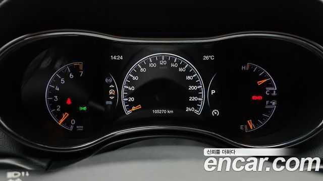 Jeep Cherokee 2021 — photo 11