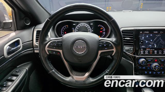 Jeep Cherokee 2021 — photo 19