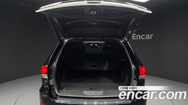 Jeep Cherokee 2021 — photo 26