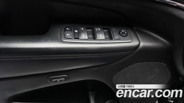 Jeep Cherokee 2021 — photo 30