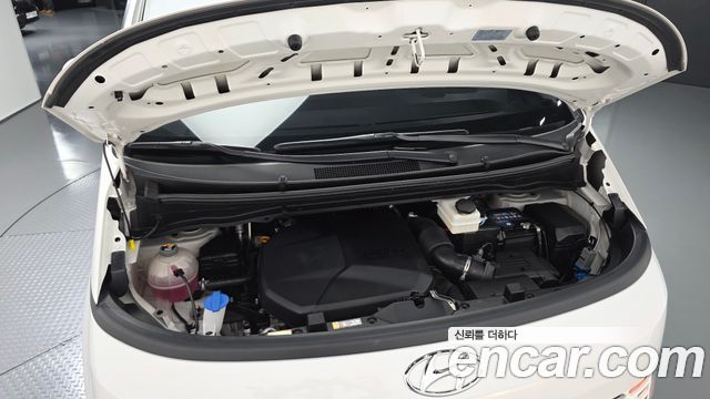 Hyundai Staria 2022 — photo 6
