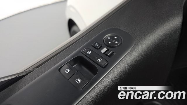 Hyundai Staria 2022 — photo 29