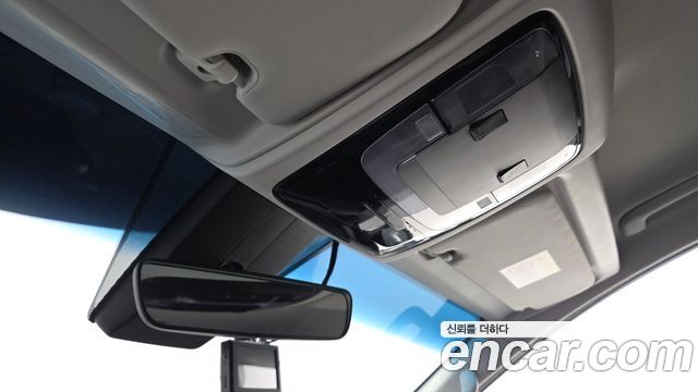 Hyundai Staria 2022 — photo 30