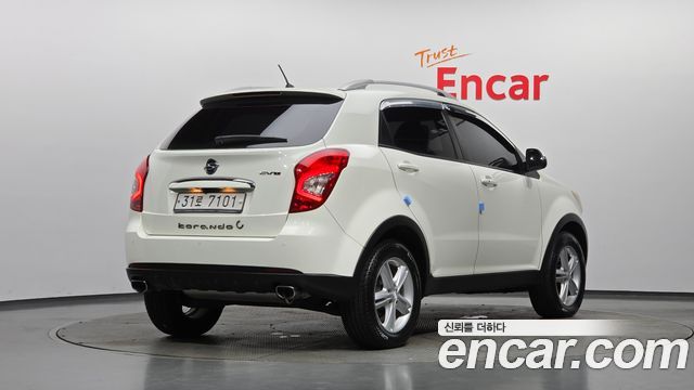 KG Mobility KORANDO 2014 — photo 2