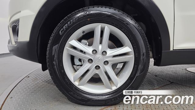 KG Mobility KORANDO 2014 — photo 5