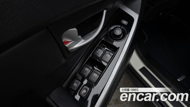 KG Mobility KORANDO 2014 — photo 28
