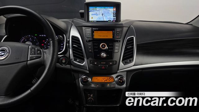 KG Mobility KORANDO 2014 — photo 29