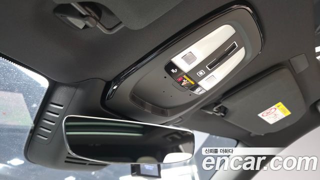 Volvo XC90 2025 — photo 32