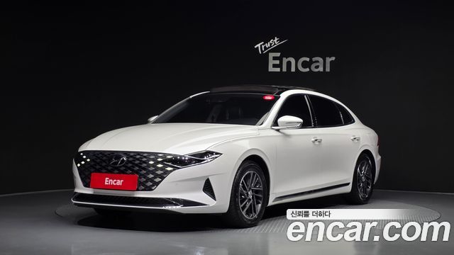 Hyundai Grandeur 2022 — photo 1