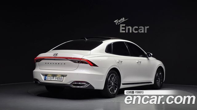 Hyundai Grandeur 2022 — photo 2