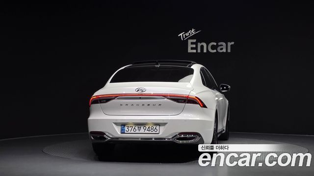 Hyundai Grandeur 2022 — photo 4