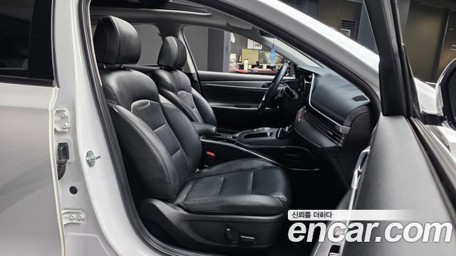 Hyundai Grandeur 2022 — photo 17