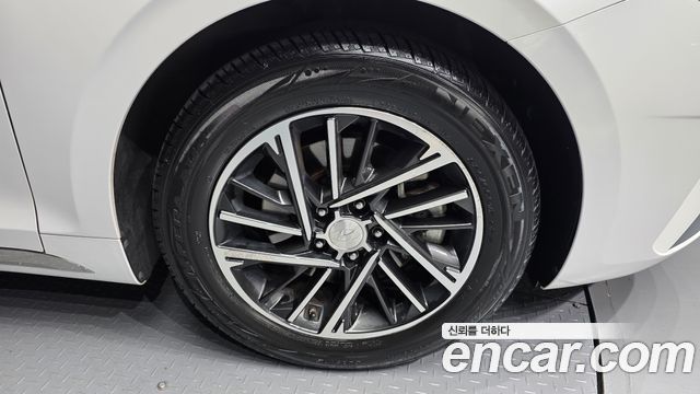 Hyundai Grandeur 2022 — photo 7