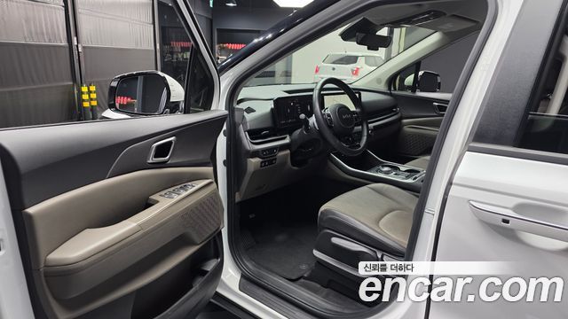 Kia Canival 2025 — photo 13