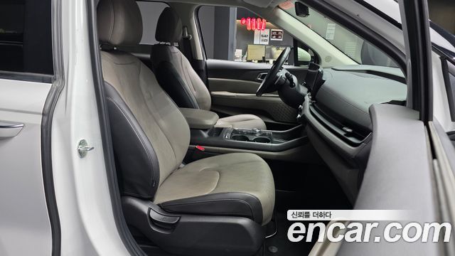 Kia Canival 2025 — photo 17