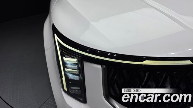 Kia Canival 2025 — photo 8