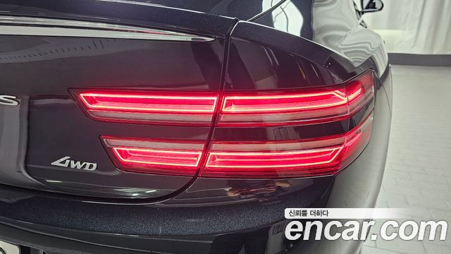 Genesis G80 2021 — photo 9