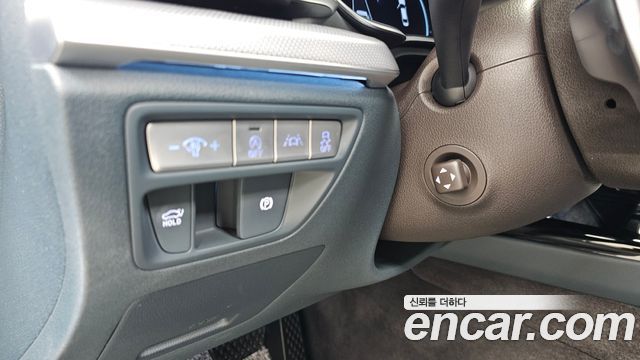Genesis G80 2021 — photo 33