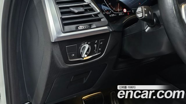 BMW X3 2022 — photo 22