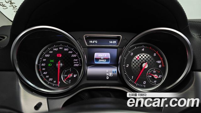 Mercedes-Benz GLE-Class 2017 — photo 8