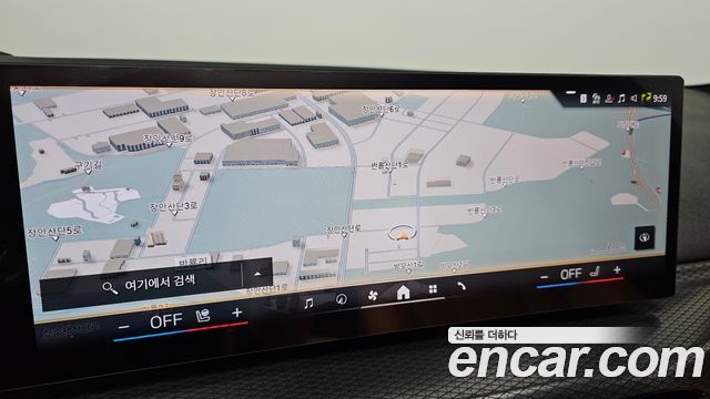 BMW 3-Series 2025 — photo 20