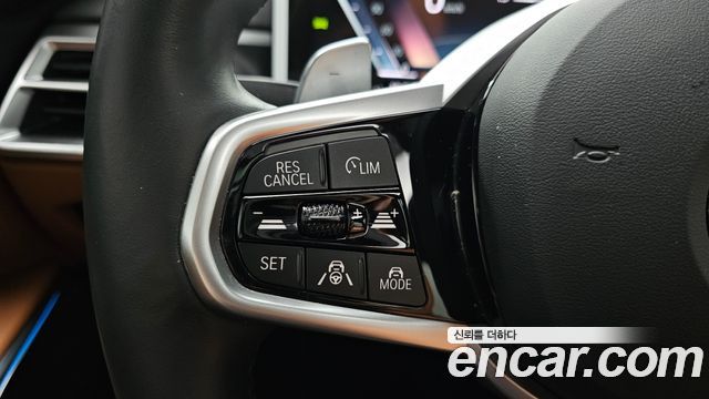 BMW 3-Series 2025 — photo 30