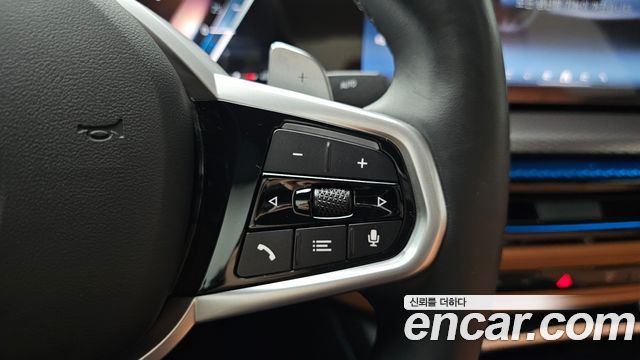 BMW 3-Series 2025 — photo 31