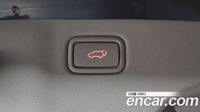 Kia Canival 2017 — photo 20