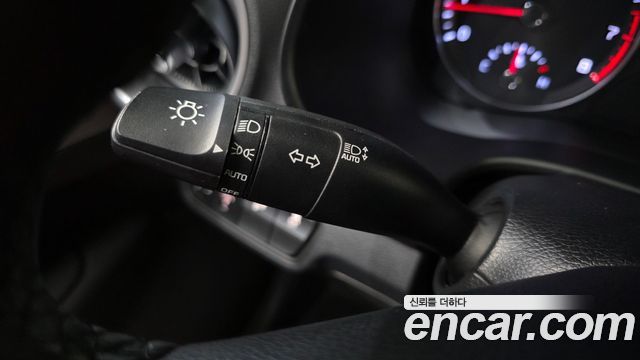 Kia K3 2022 — photo 11