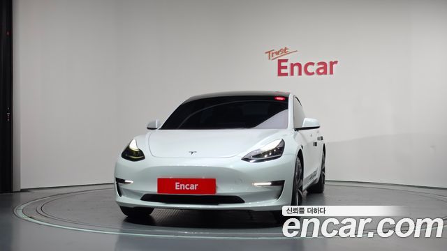 Tesla Model 3 2022 — photo 3