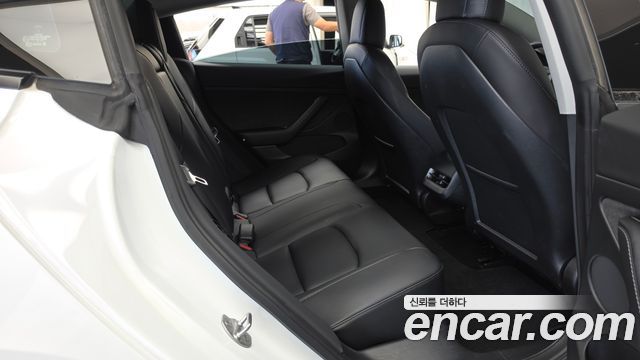 Tesla Model 3 2022 — photo 17