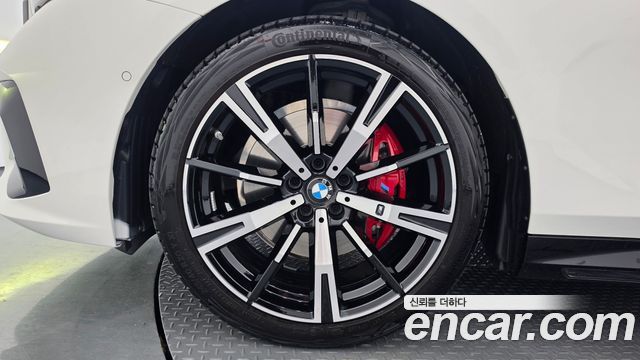 BMW 5-Series 2025 — photo 5