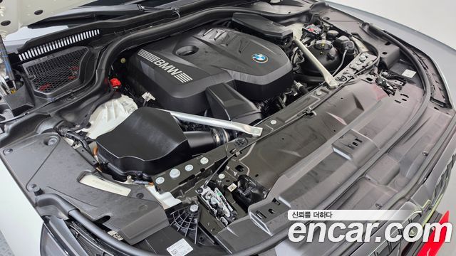 BMW 5-Series 2025 — photo 6