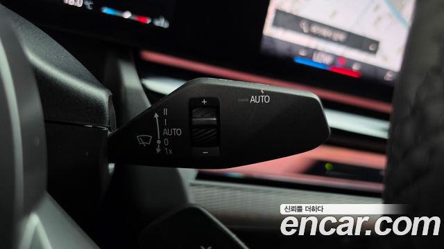 BMW 5-Series 2025 — photo 27