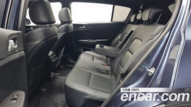 Kia Sportage 2019 — photo 17