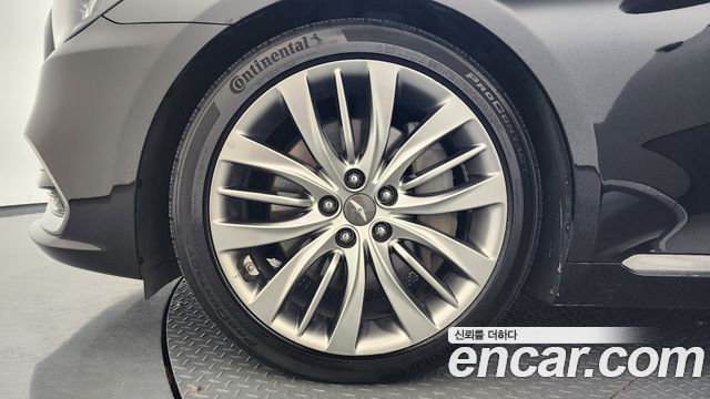 Genesis G80 2018 — photo 5