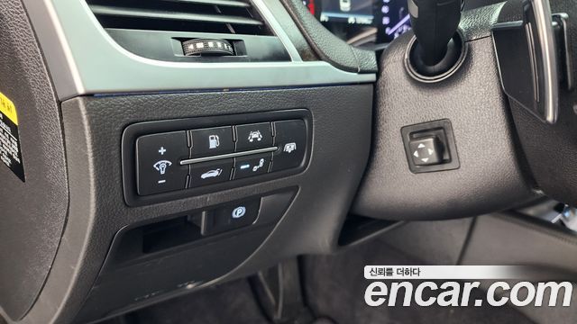 Genesis G80 2018 — photo 29
