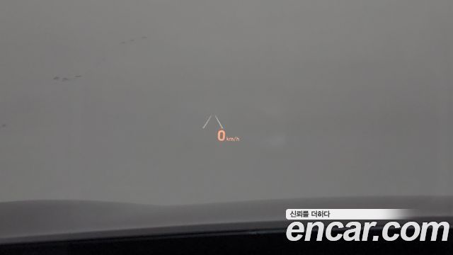 Genesis G80 2018 — photo 31
