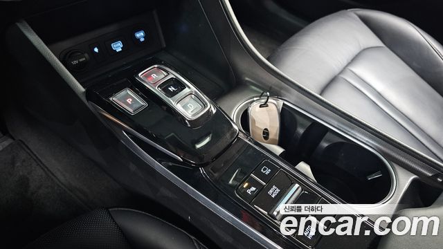 Hyundai Sonata 2020 — photo 12