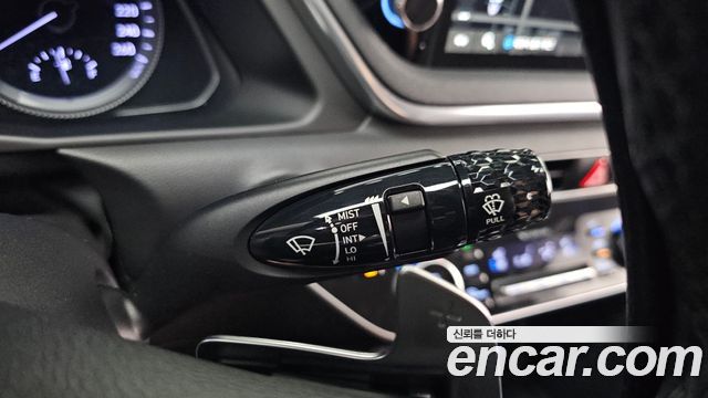 Hyundai Sonata 2020 — photo 30