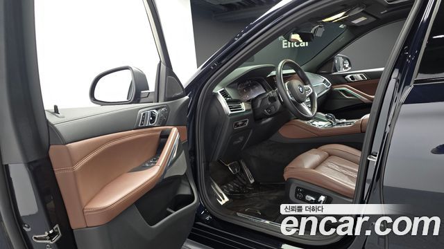 BMW X6 2023 — photo 13