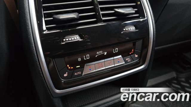 BMW X6 2023 — photo 24