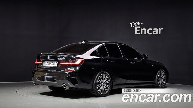 BMW 3-Series 2021 — photo 2