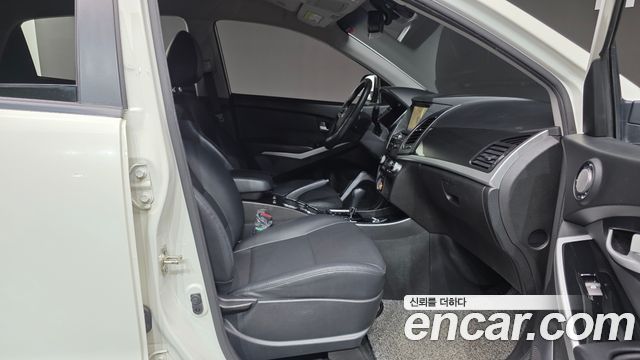 KG Mobility KORANDO 2017 — photo 13