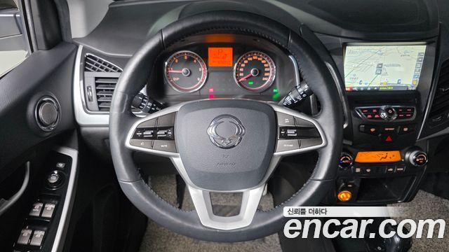 KG Mobility KORANDO 2017 — photo 20
